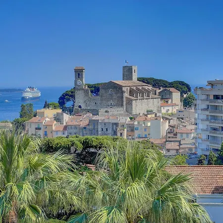 Super - Comfort - Calm * Cannes
